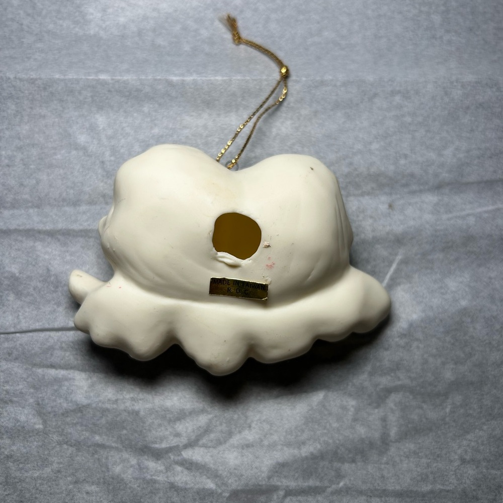 Cream Angelic Cherub Wall Accent/ Ornament - Picture 3 of 4